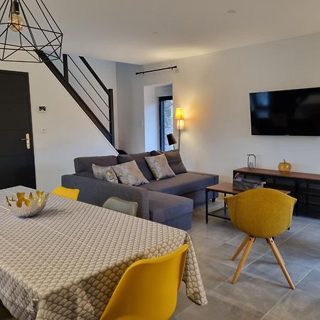 Gite Chez Marie T 6 Personnes ブサック エクステリア 写真